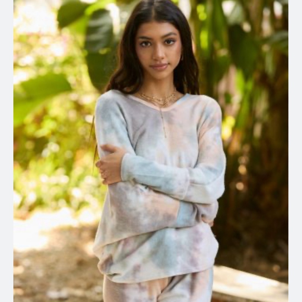 Move and Groove Tie Dye Sweatshirt Sand Tie Dye